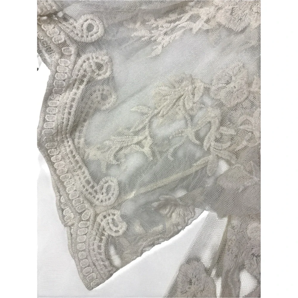 Adiva Cream Sheer Floral Lace Kimono‎ Robe